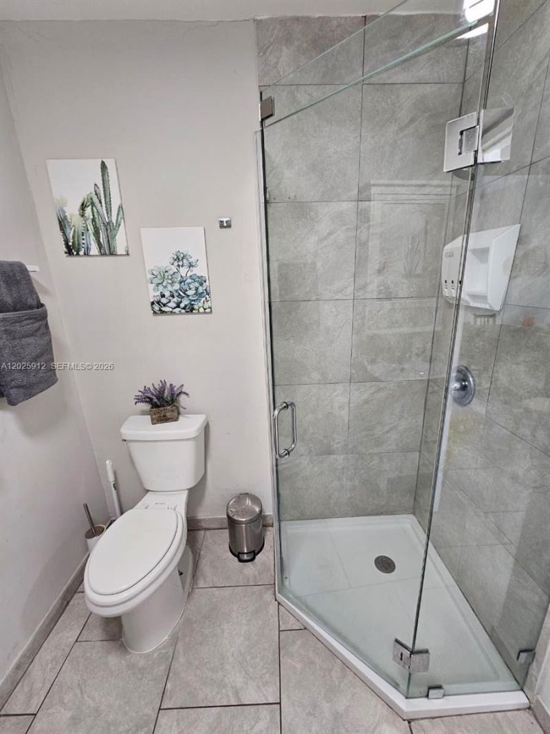 2224 SW 11th St , Unit 3, Miami, FL 33135 Photo