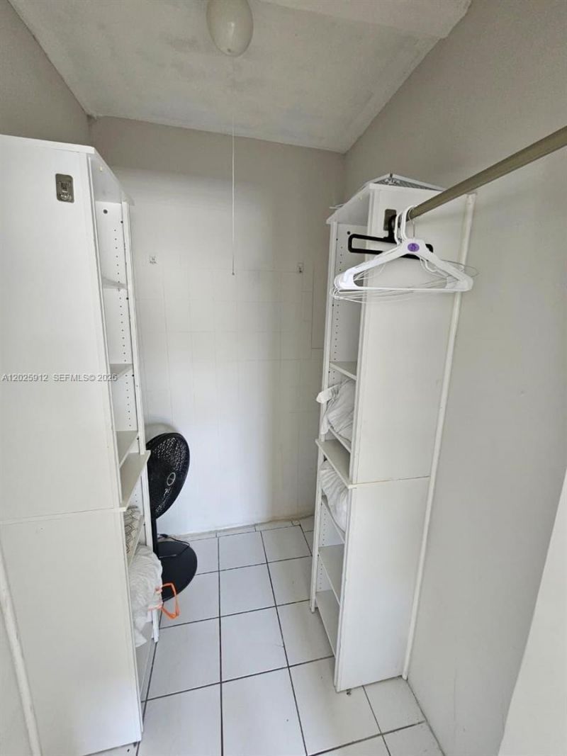 2224 SW 11th St , Unit 3, Miami, FL 33135 Photo
