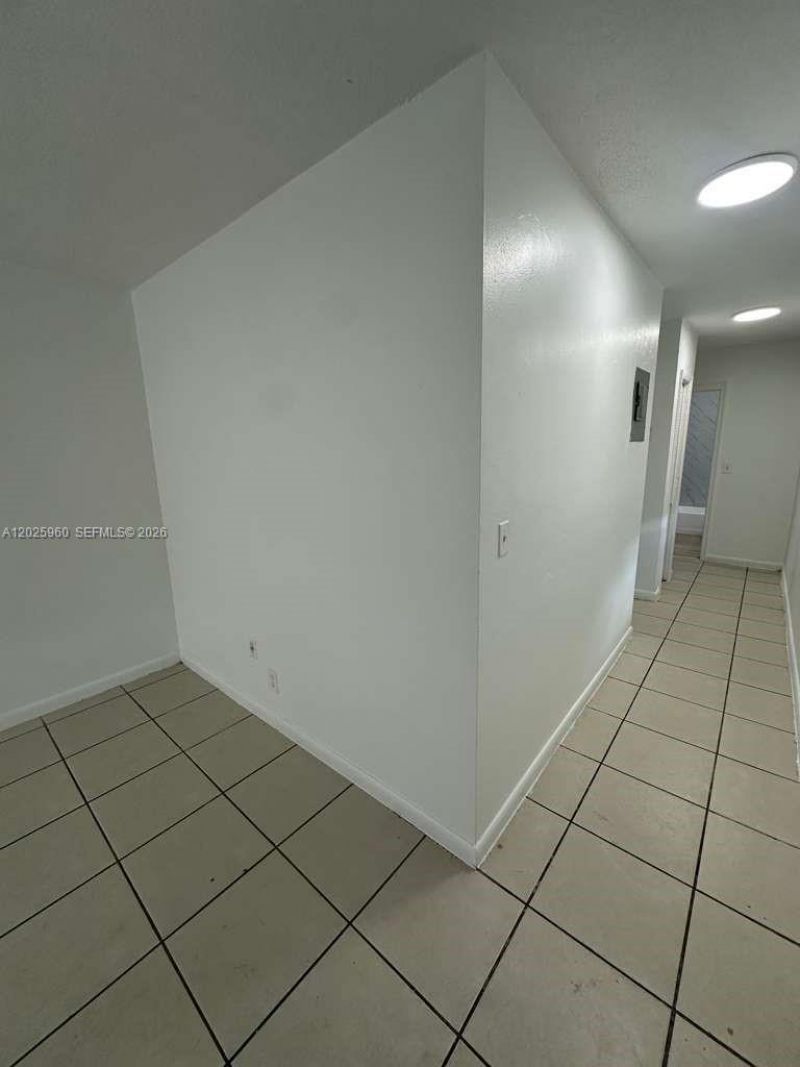 3961 NW 30th Ter, Unit 1, Lauderdale Lakes, FL 33309 Photo