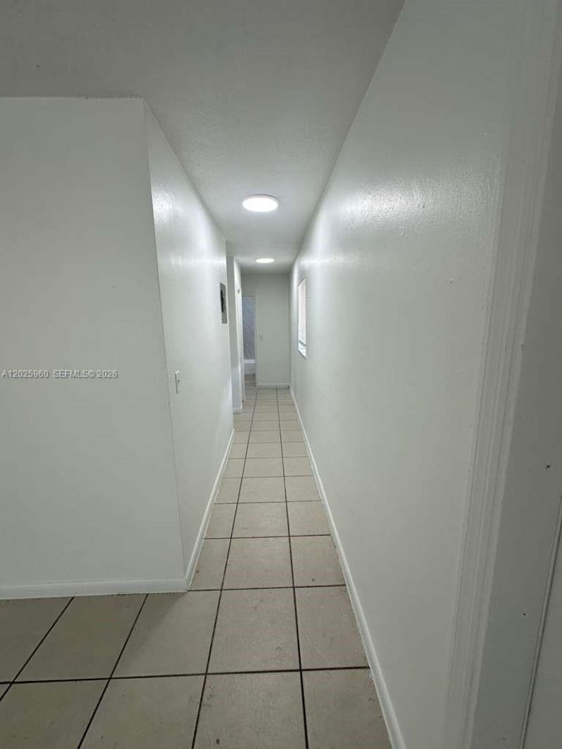 3961 NW 30th Ter, Unit 1, Lauderdale Lakes, FL 33309 Photo