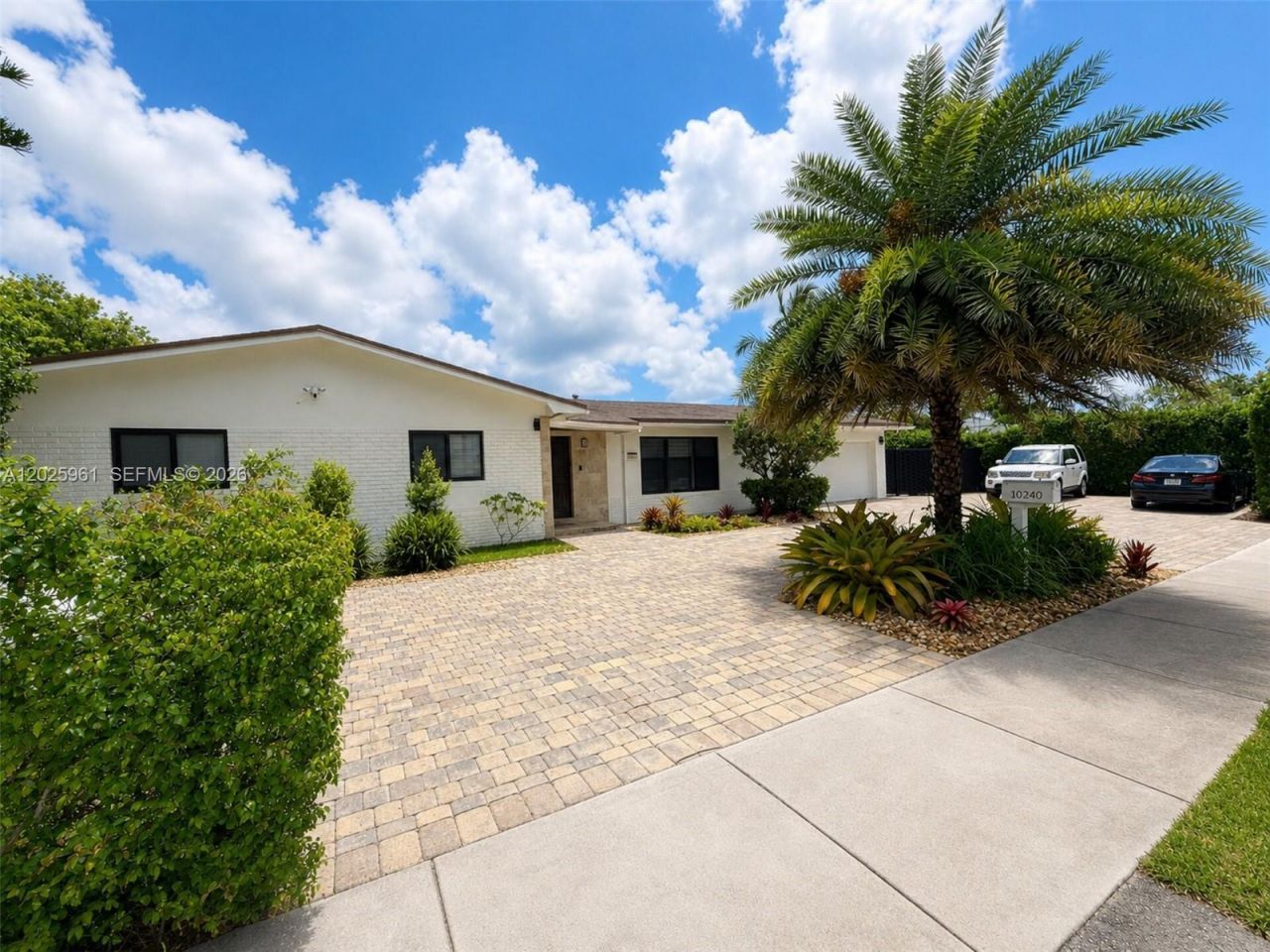 10240 SW 112th St , Miami, FL 33176 Photo