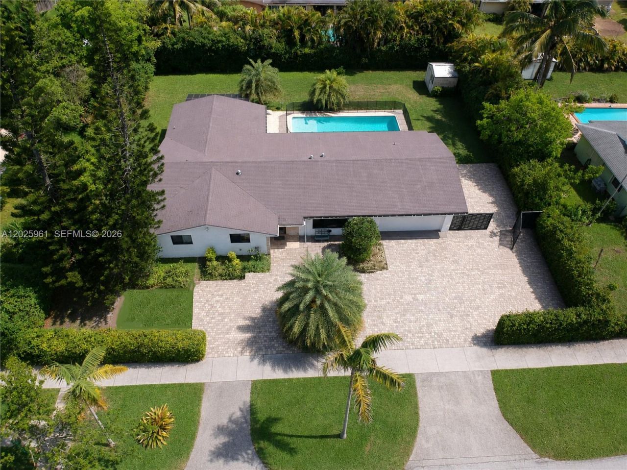 10240 SW 112th St , Miami, FL 33176 Photo