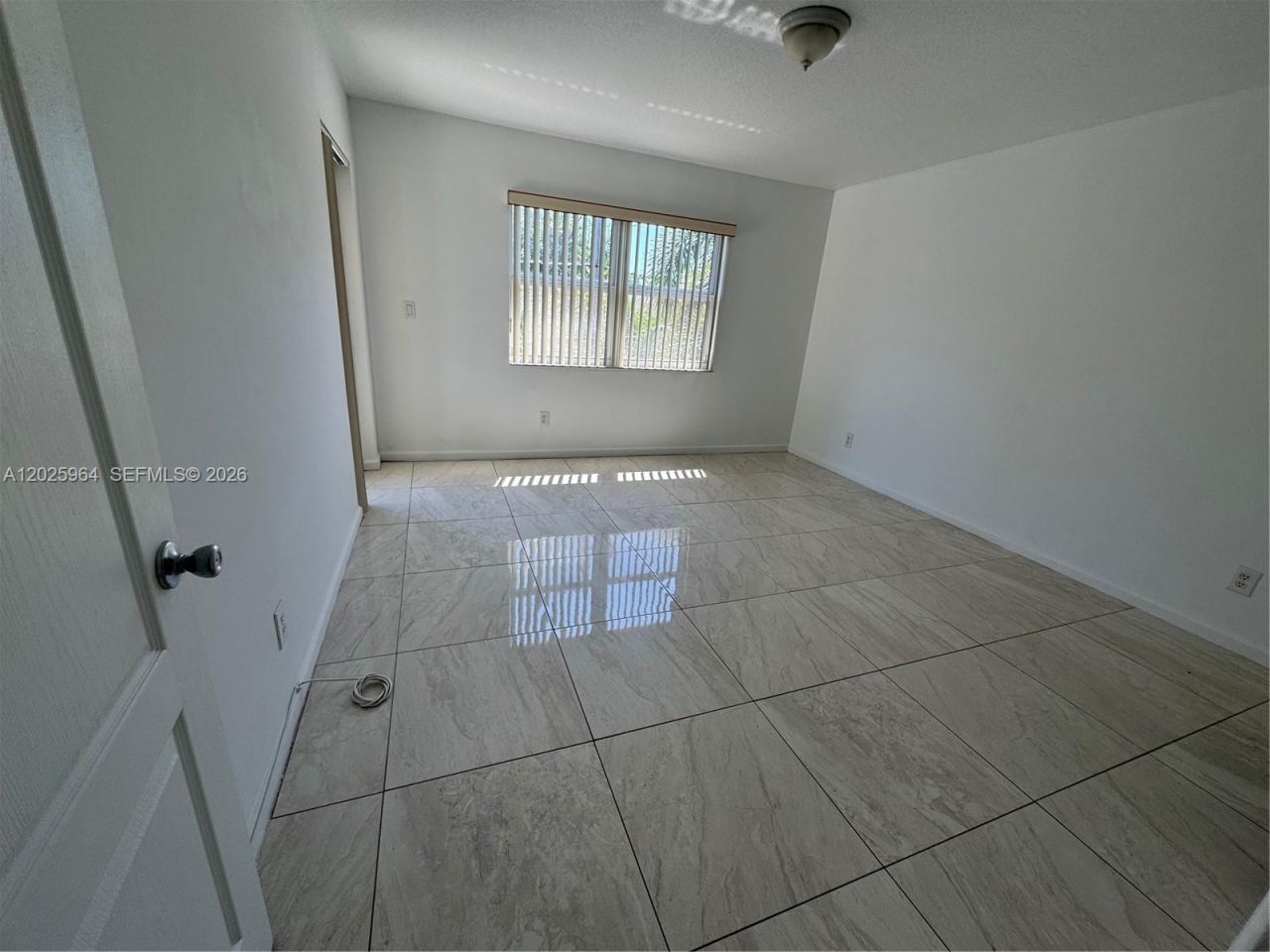 718 NE 4th Ct , Unit 718, Hallandale Beach, FL 33009 Photo