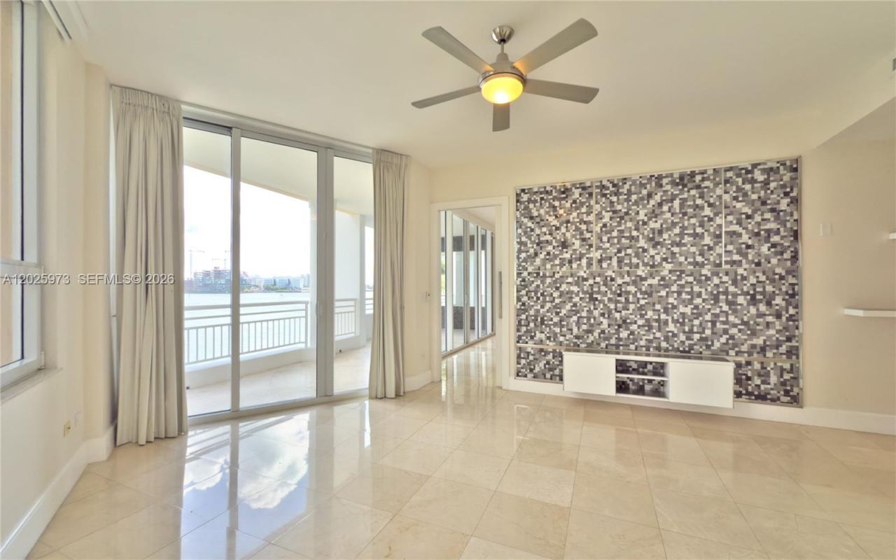 848 Brickell Key Dr, Unit 306, Miami, FL 33131 Photo
