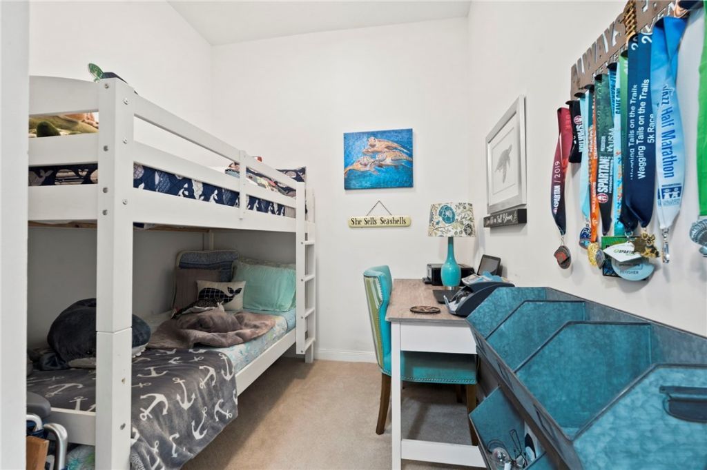 34 Harbour Isle Drive W, Unit 204, Fort Pierce, FL 34949 Photo