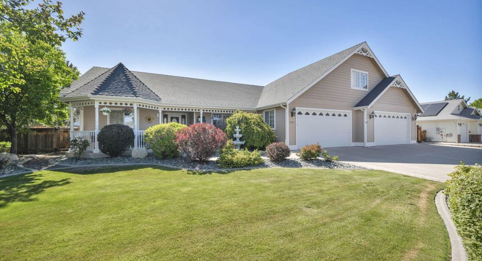 2862 Sierra Mesa Court, Minden, NV 89423 Photo
