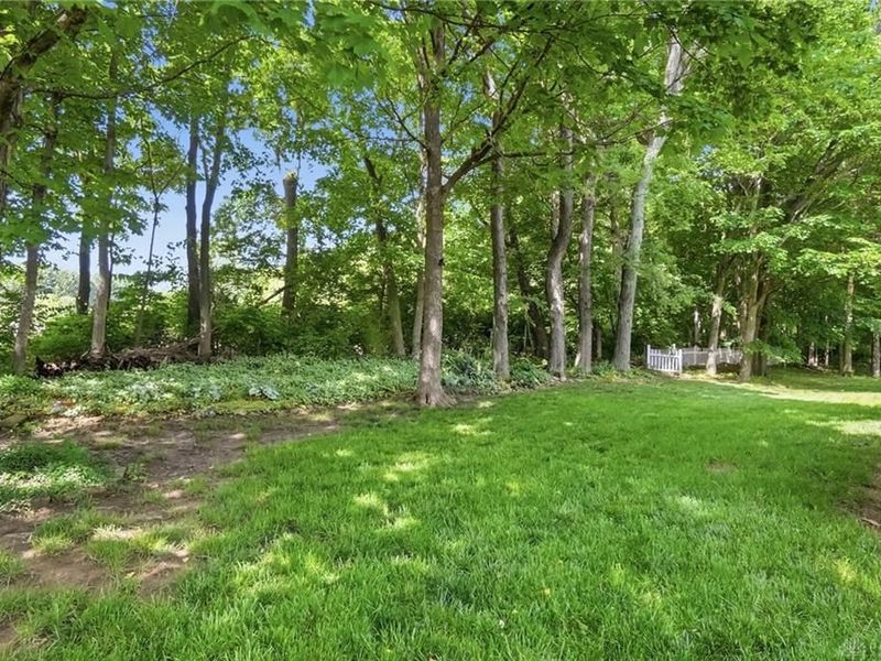 4328 Mantell Court, Bellbrook, OH 45440 Photo 37