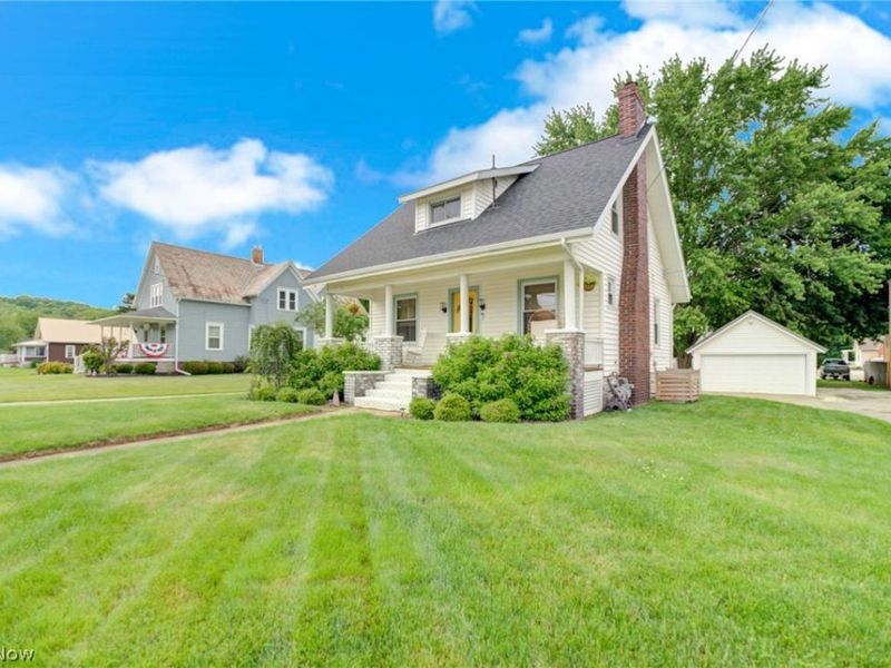 517 W Main Street , Malvern, OH 44644 Photo 2