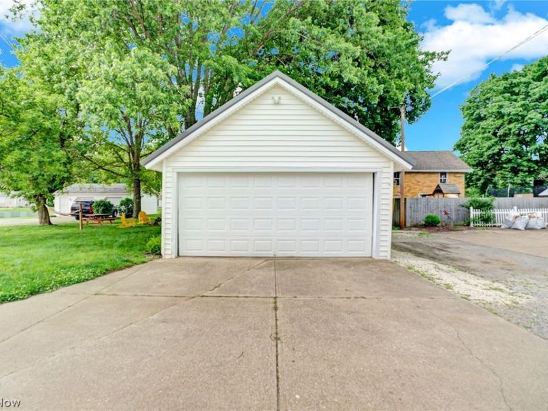 517 W Main Street , Malvern, OH 44644 Photo 30