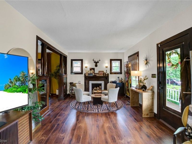 517 W Main Street , Malvern, OH 44644 Photo 7