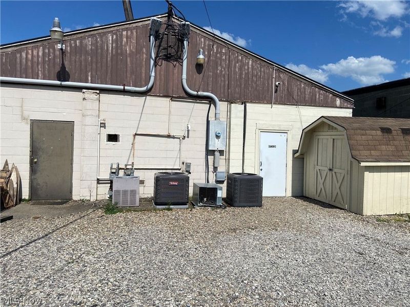 304 S College Street , Newcomerstown, OH 43832 Photo 19