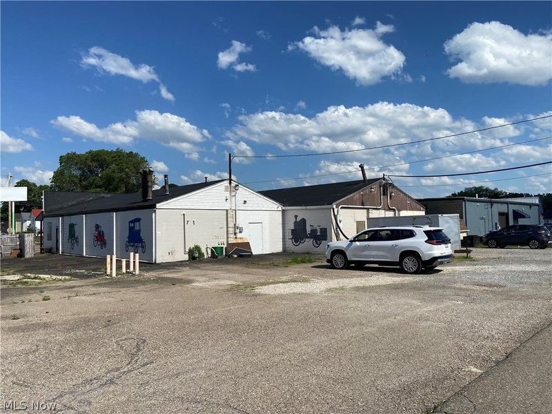 304 S College Street , Newcomerstown, OH 43832 Photo 20