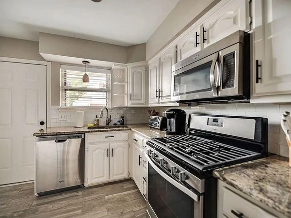 6501 E Mockingbird Lane, Dallas, TX 75214