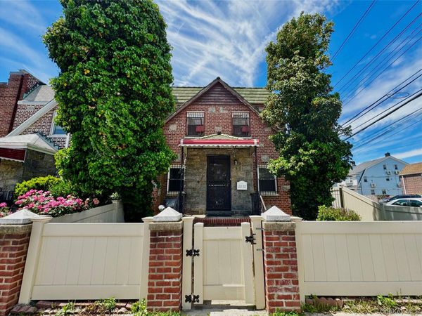 2002 150th Street , Whitestone, NY 11357