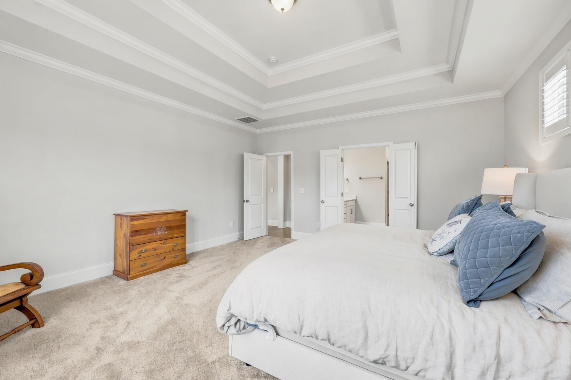 5030 Whitsett St.  Photo 14