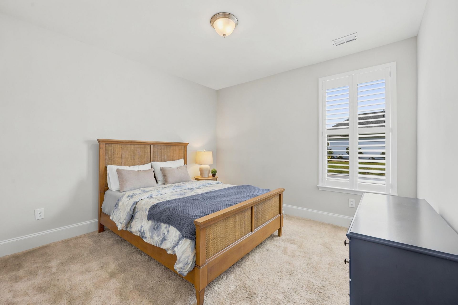 5030 Whitsett St.  Photo 20