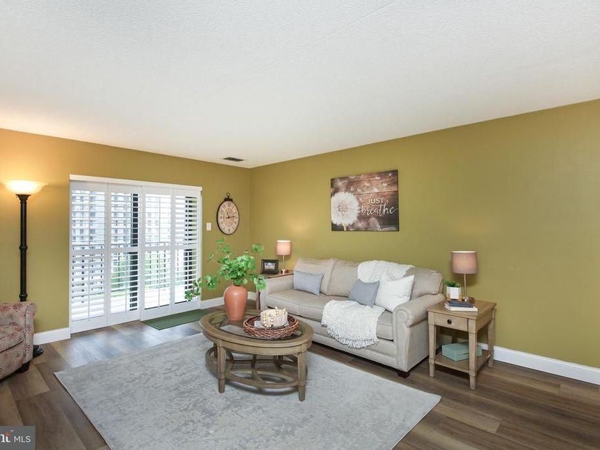 10618 Valley Forge Circle , Unit #618, King of Prussia, PA 19406 Main Photo