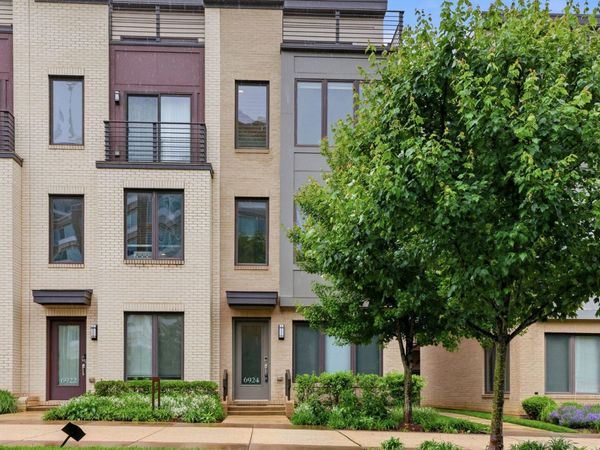 6924 ROCKLEDGE DRIVE, BETHESDA, MD 20817