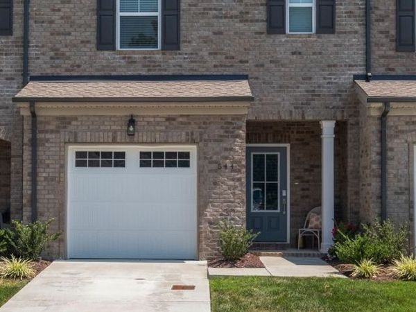 544 Medwyk Dr , Lebanon, TN 37090