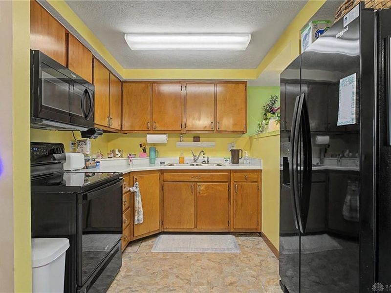 6026 Longford Road, Huber Heights, OH 45424 Photo 8