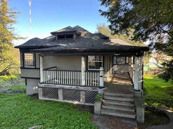 14055 River Rd, Walnut Grove, CA 95690