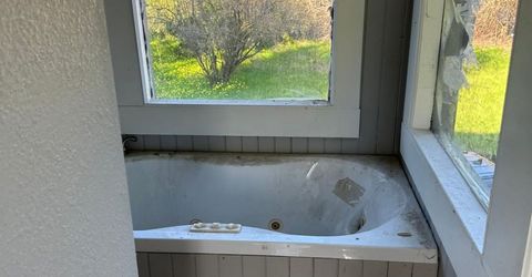 14055 River Rd, Walnut Grove, CA 95690 Photo