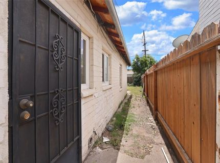 2300 Raymond Ave, Stockton, CA 95203 Photo