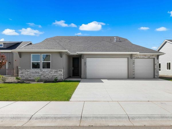 485 Hidden Mill Ct, Middleton, ID 83644