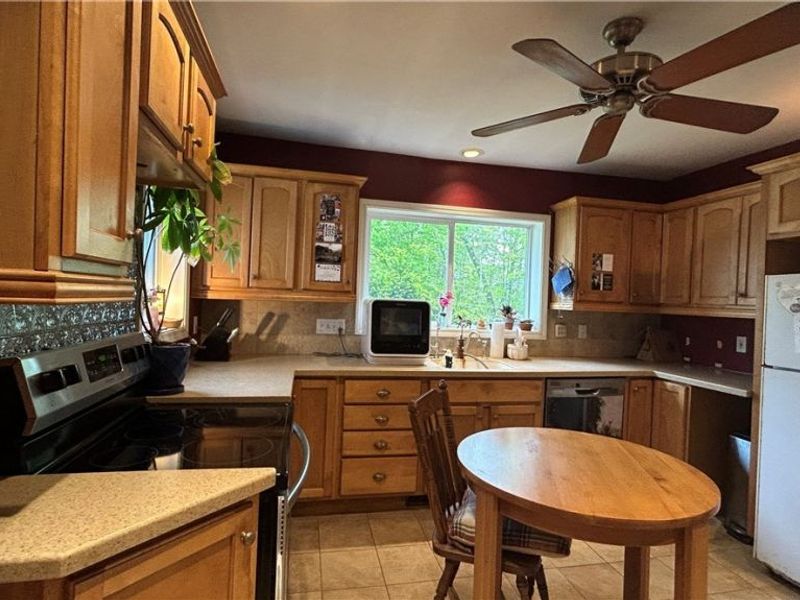 10187 Sperry Road , Kirtland, OH 44094 Photo 5