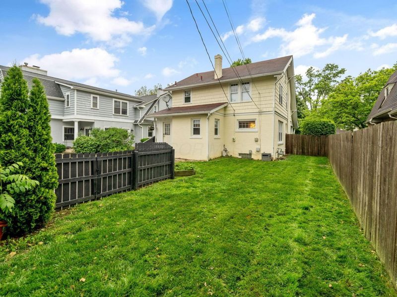 115 N Cassingham Road, Columbus, OH 43209 Photo 59