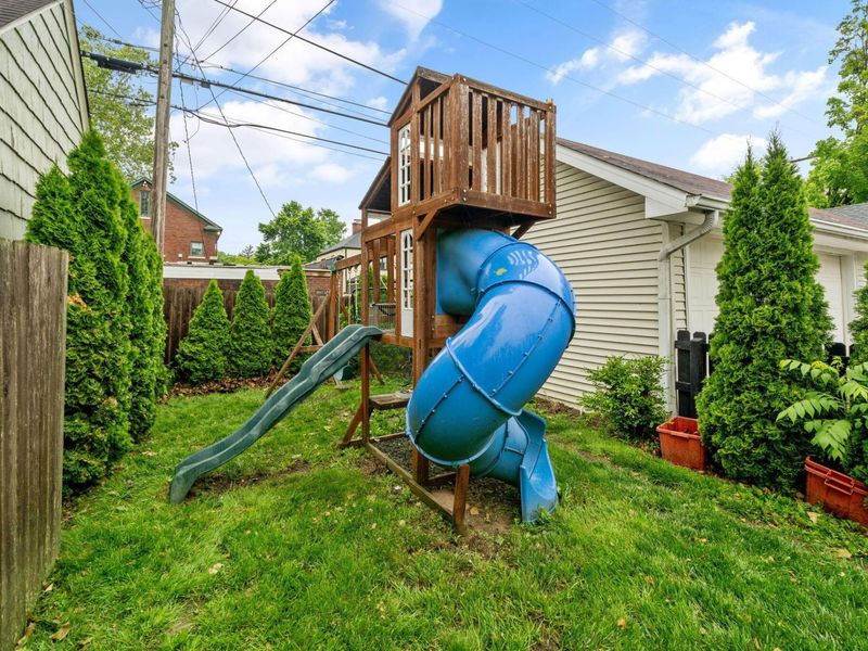 115 N Cassingham Road, Columbus, OH 43209 Photo 61