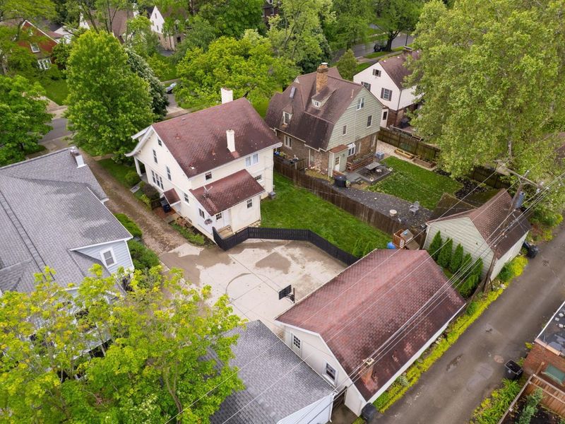 115 N Cassingham Road, Columbus, OH 43209 Photo 64