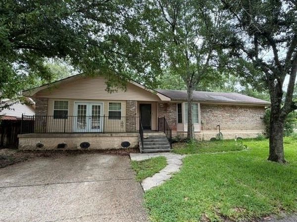 106 KEMPSEY Court , Slidell, LA 70458