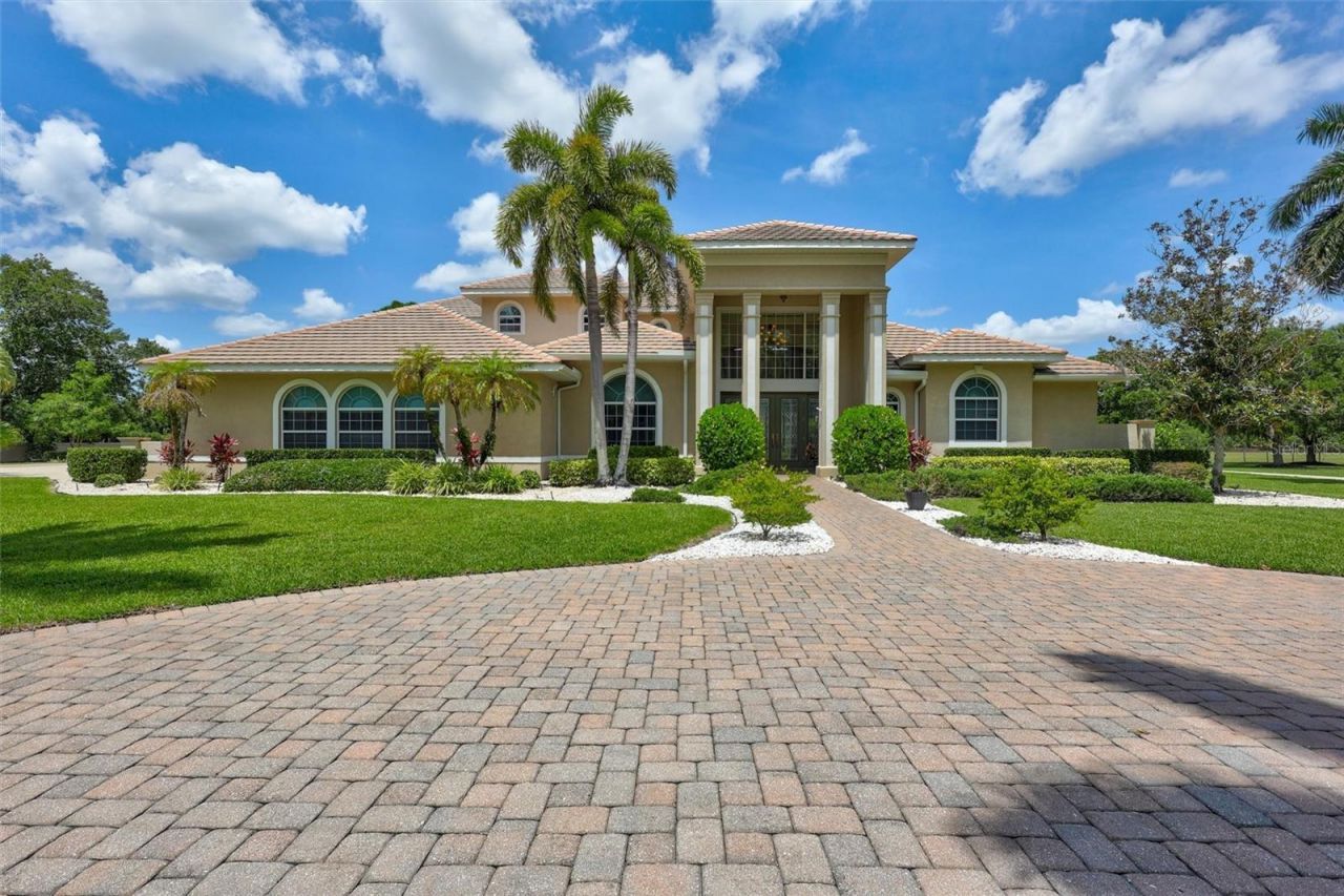 1045 Fox Creek Drive, Sarasota, FL 34240 Photo