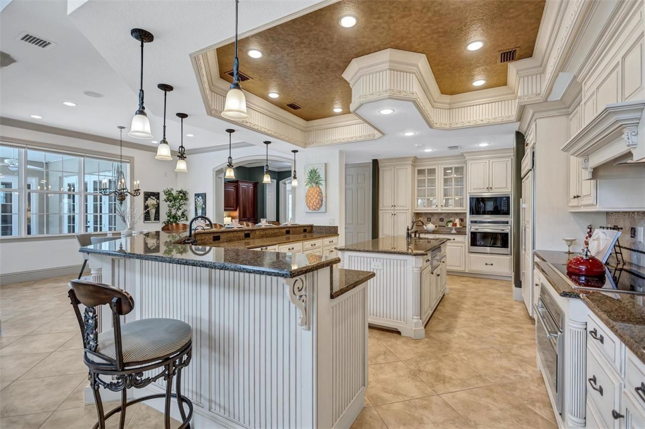 1045 Fox Creek Drive, Sarasota, FL 34240 Photo