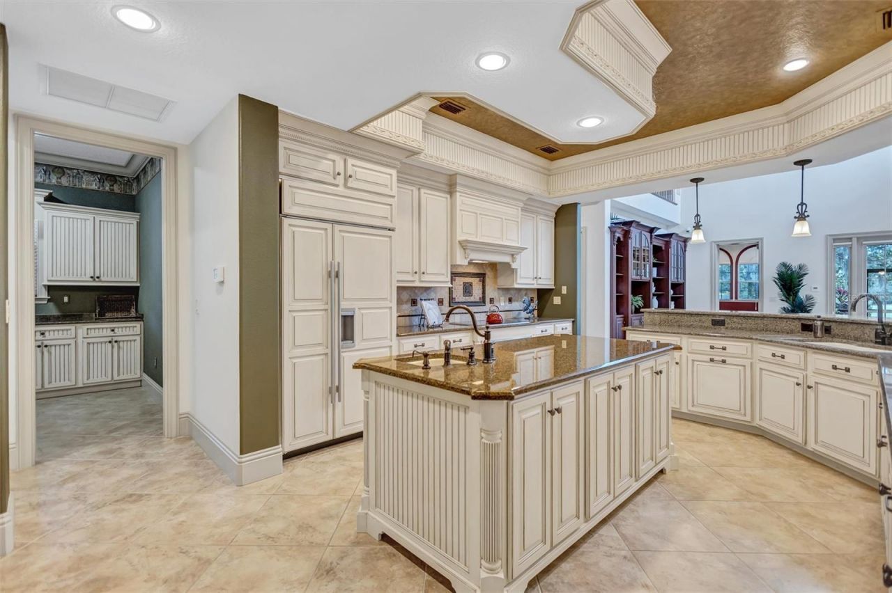 1045 Fox Creek Drive, Sarasota, FL 34240 Photo
