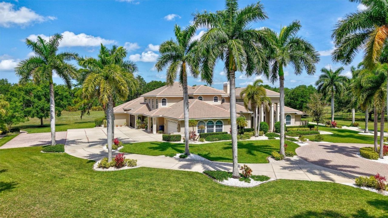 1045 Fox Creek Drive, Sarasota, FL 34240 Photo