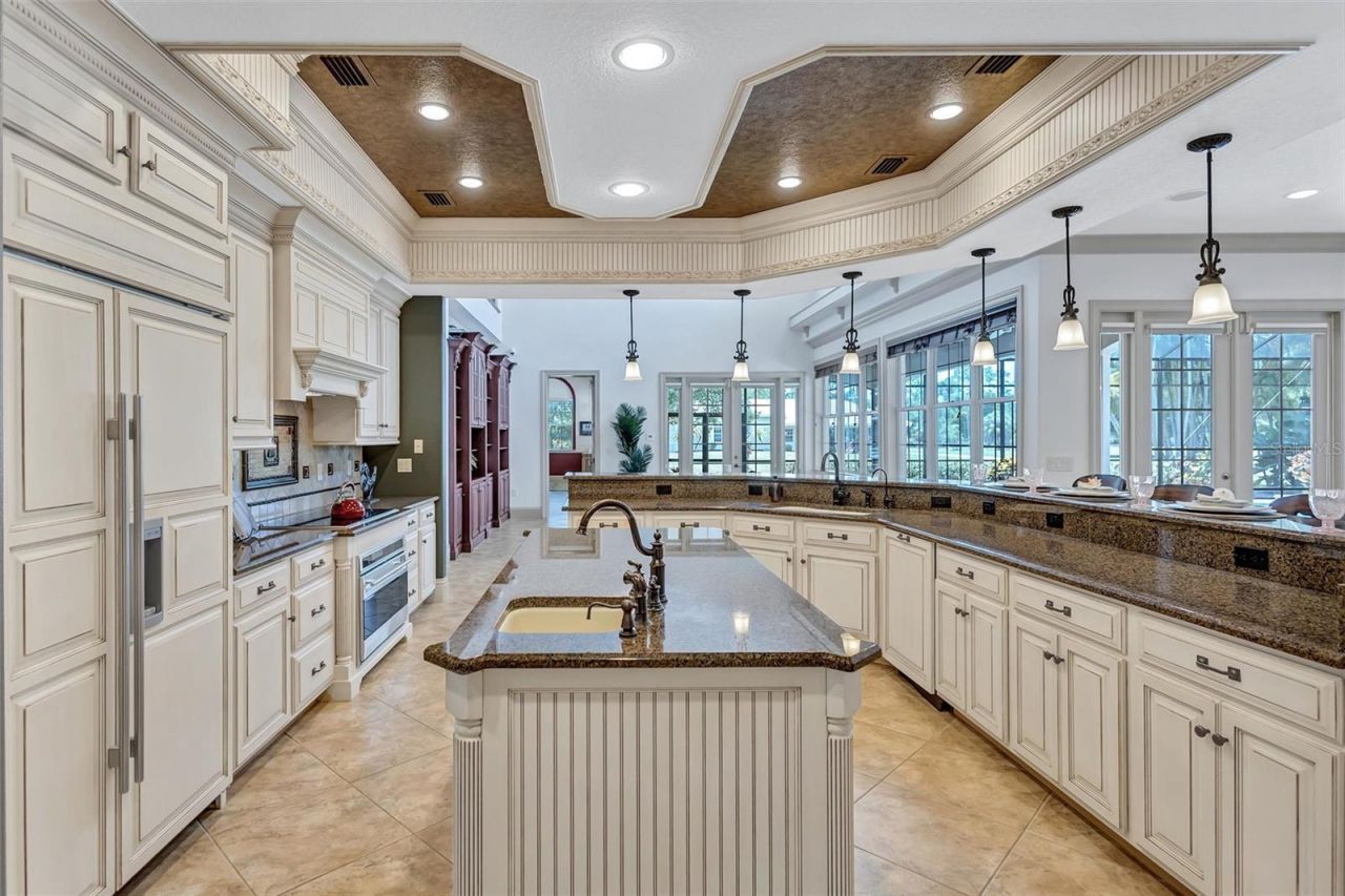 1045 Fox Creek Drive, Sarasota, FL 34240 Photo