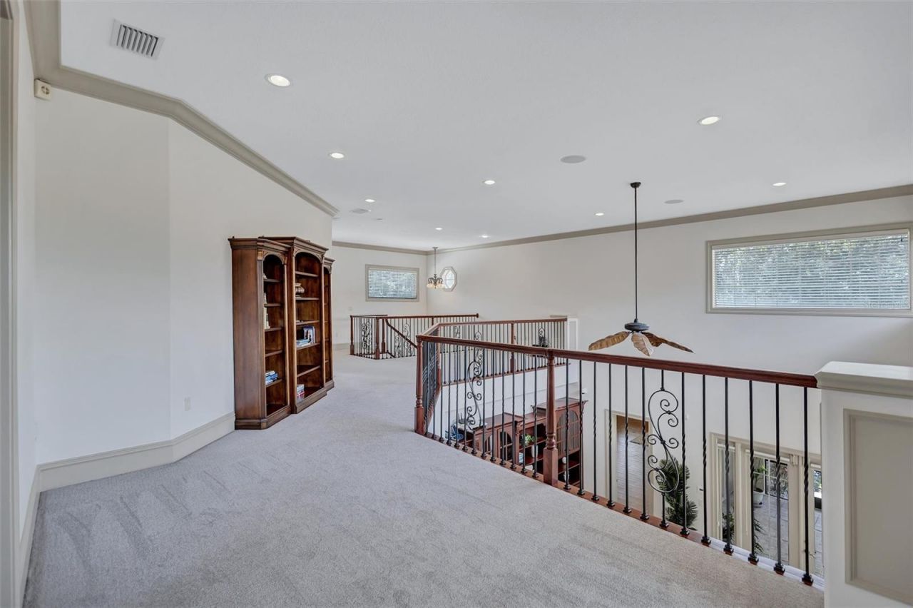 1045 Fox Creek Drive, Sarasota, FL 34240 Photo