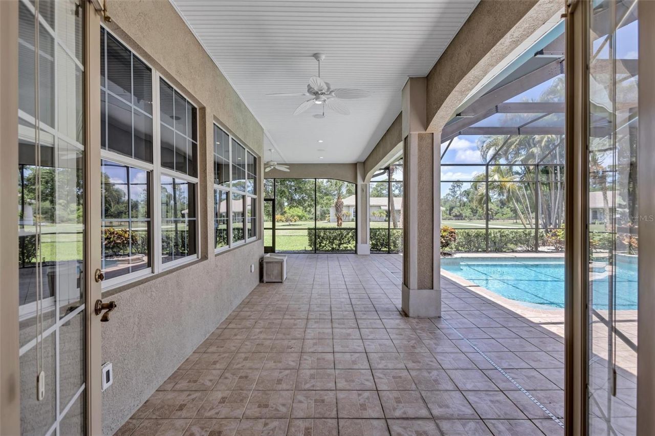 1045 Fox Creek Drive, Sarasota, FL 34240 Photo