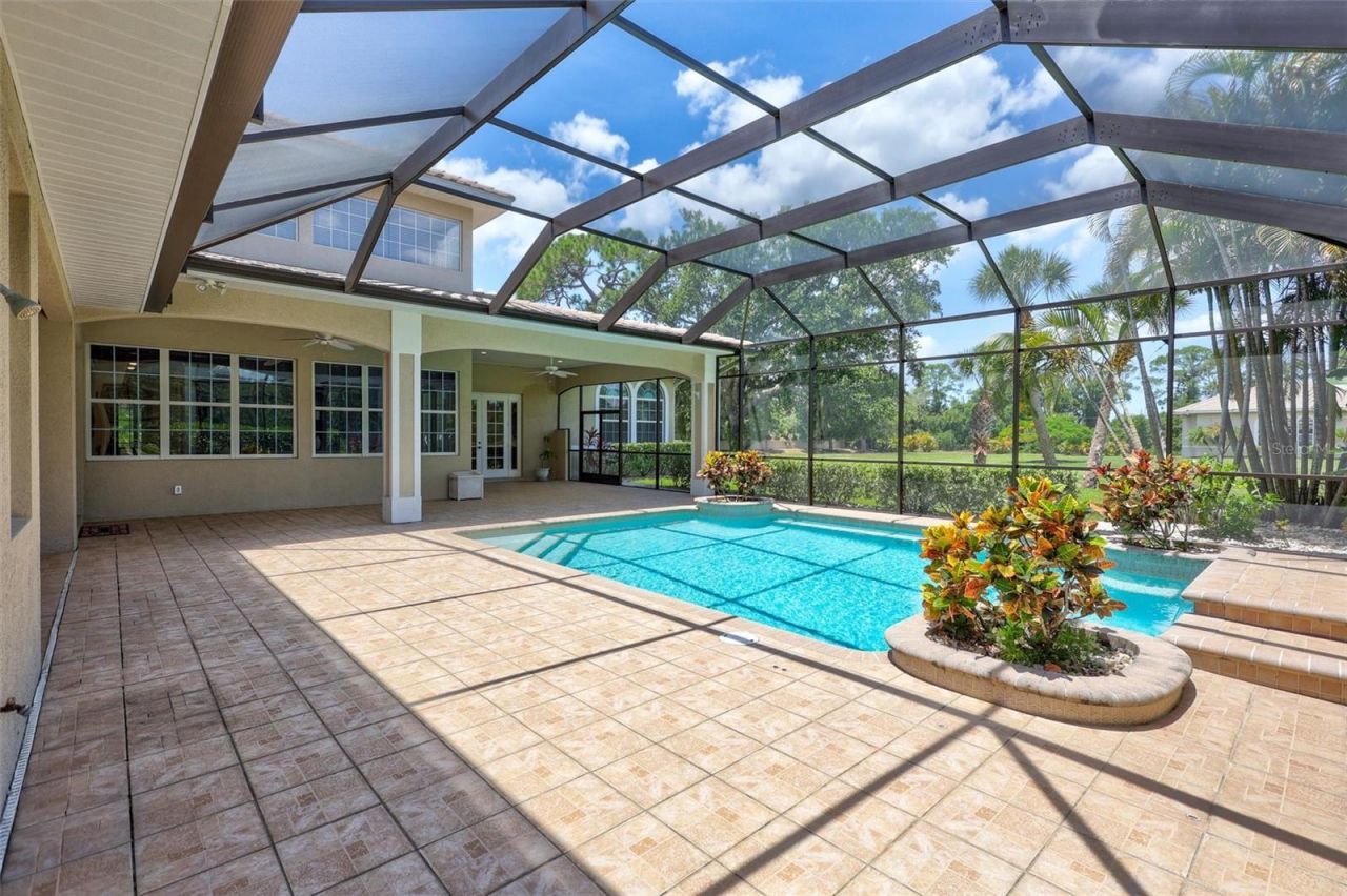 1045 Fox Creek Drive, Sarasota, FL 34240 Photo