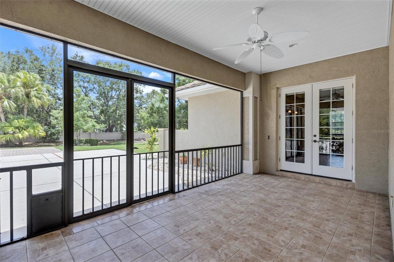 1045 Fox Creek Drive, Sarasota, FL 34240 Photo