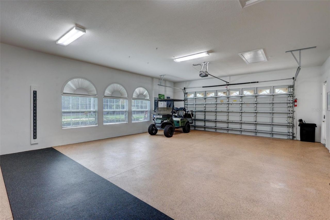 1045 Fox Creek Drive, Sarasota, FL 34240 Photo