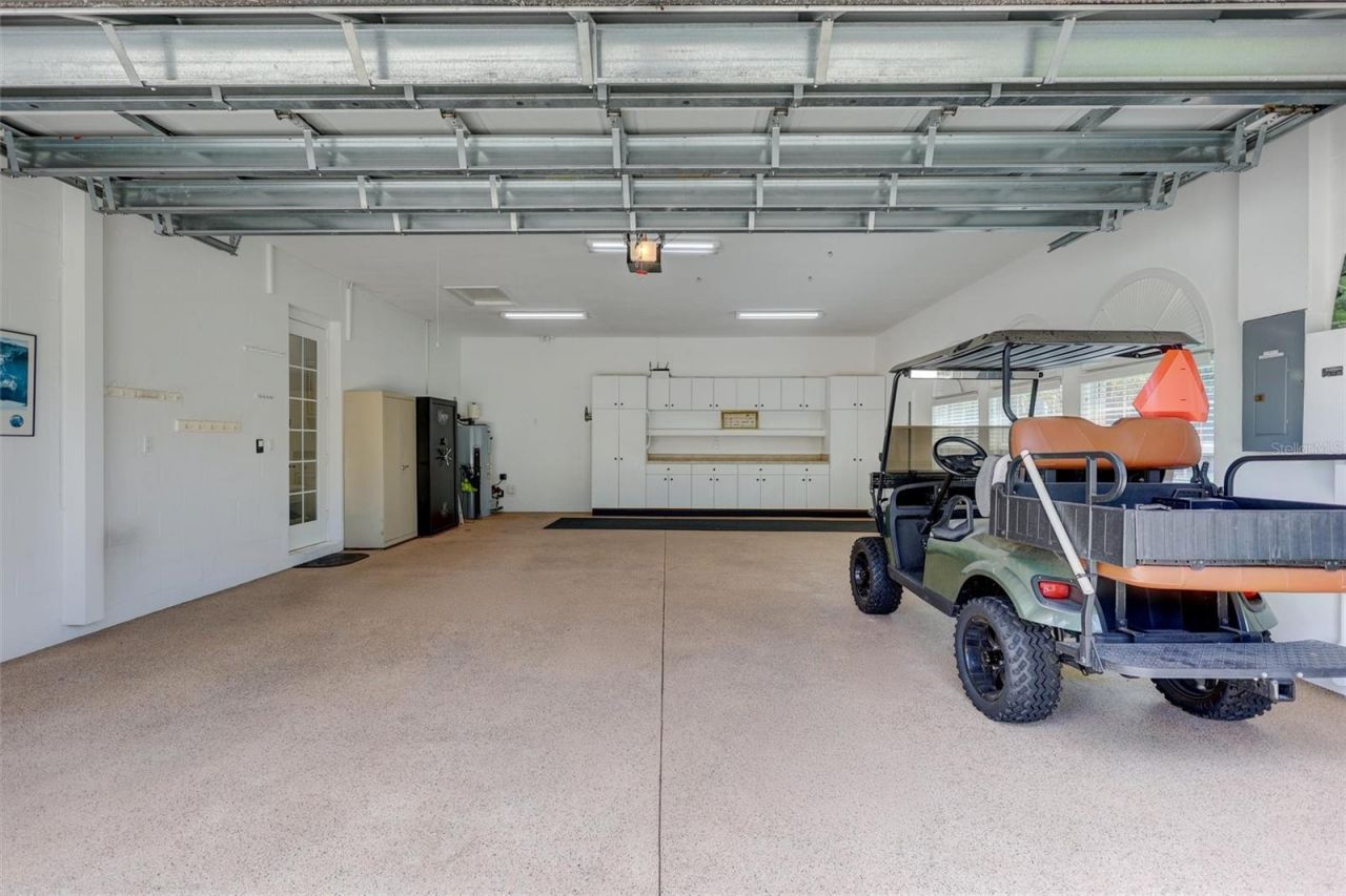 1045 Fox Creek Drive, Sarasota, FL 34240 Photo