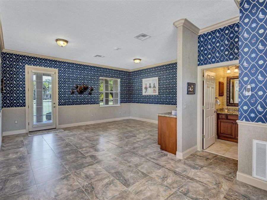 Property Image 93