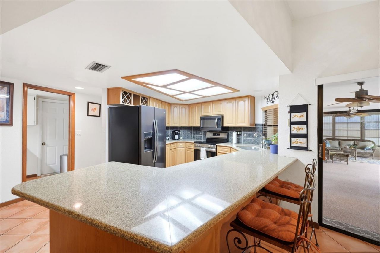 5227 Suwannee Road, Weeki Wachee, FL 34607 Photo