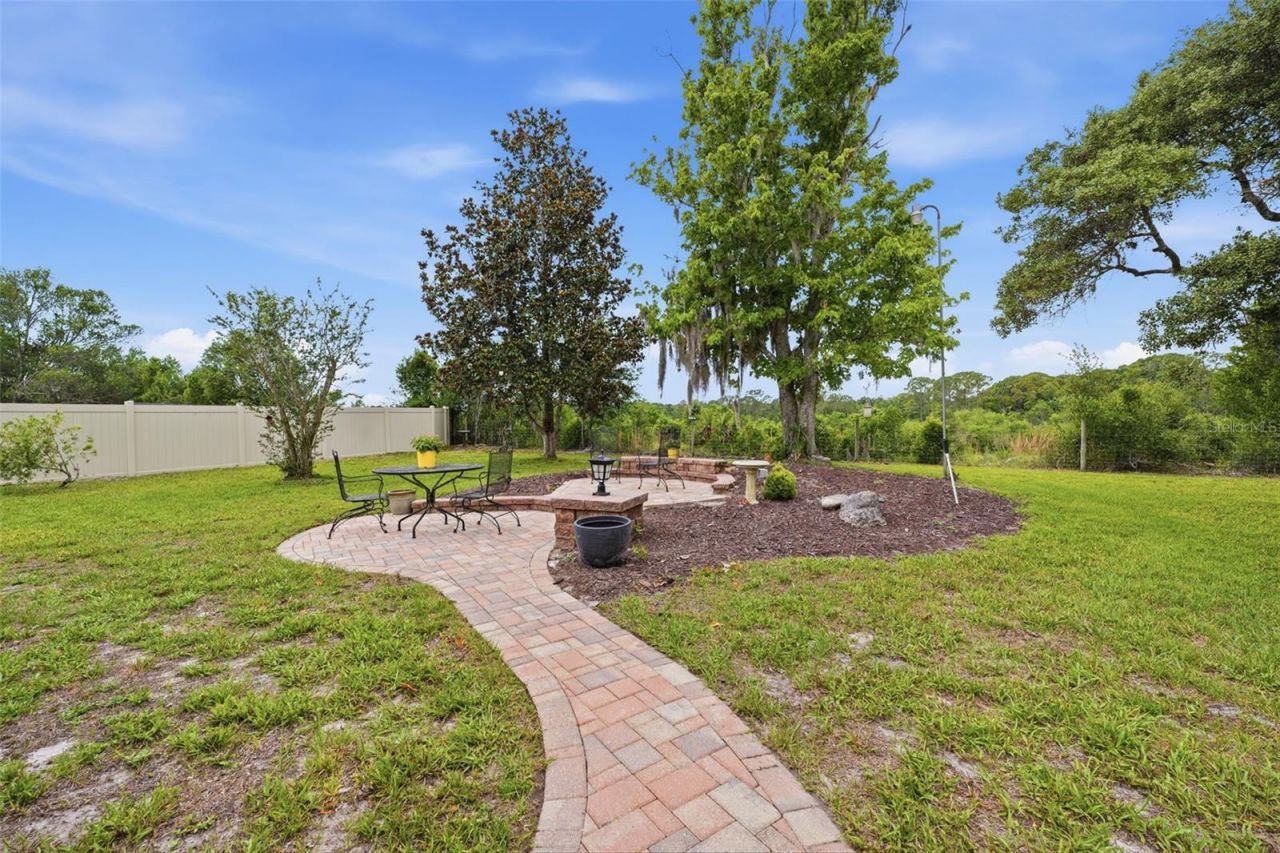 5227 Suwannee Road, Weeki Wachee, FL 34607 Photo