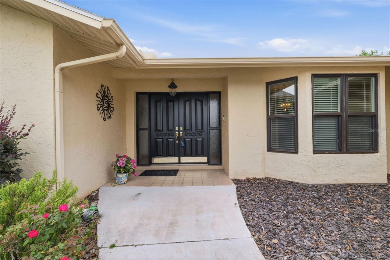 5227 Suwannee Road, Weeki Wachee, FL 34607 Photo