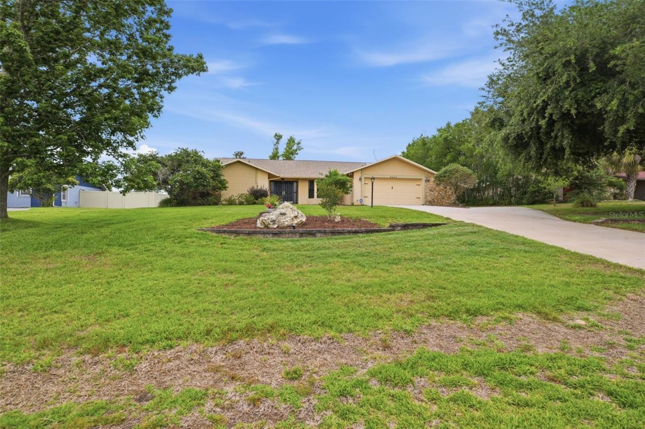 5227 Suwannee Road, Weeki Wachee, FL 34607 Photo