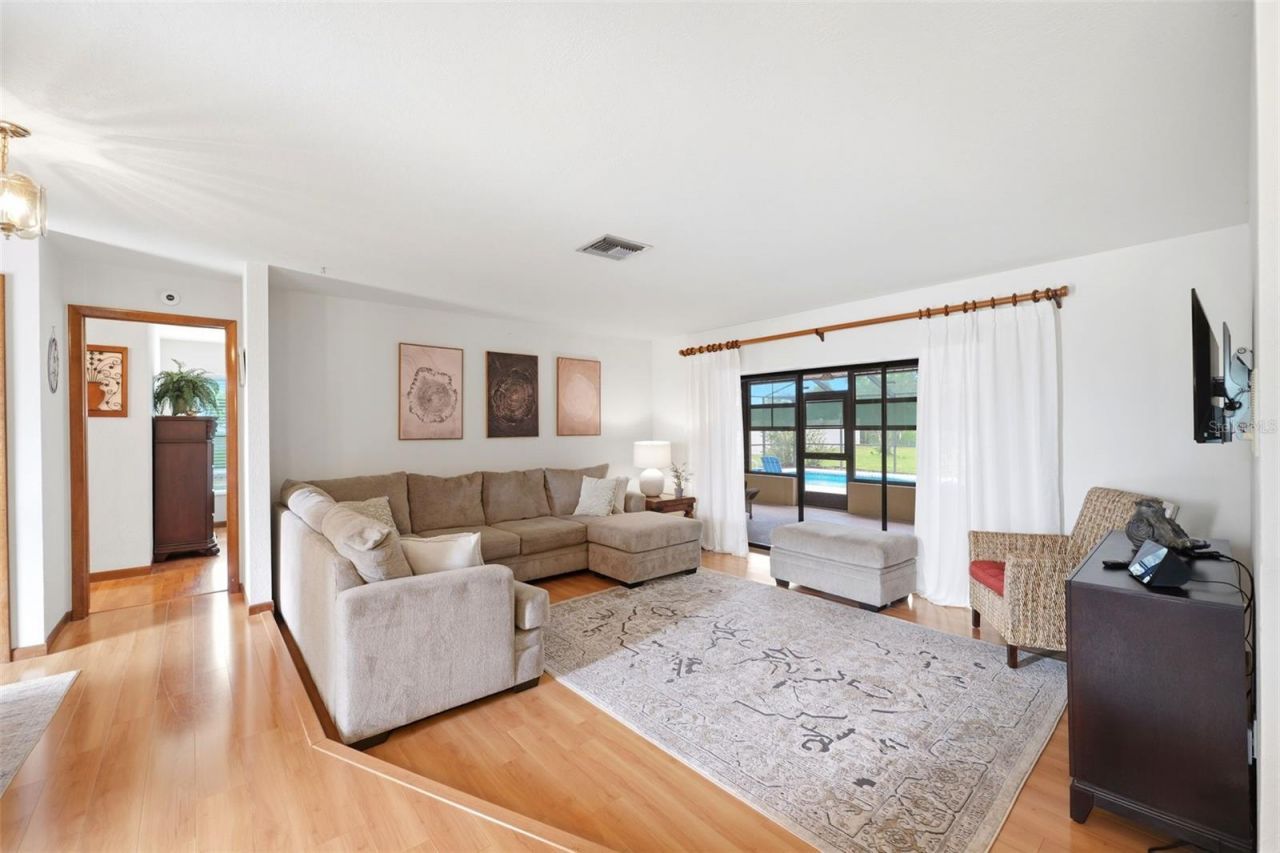 5227 Suwannee Road, Weeki Wachee, FL 34607 Photo